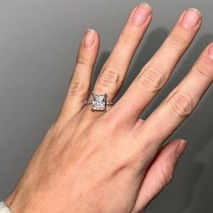 4CT engagement ring